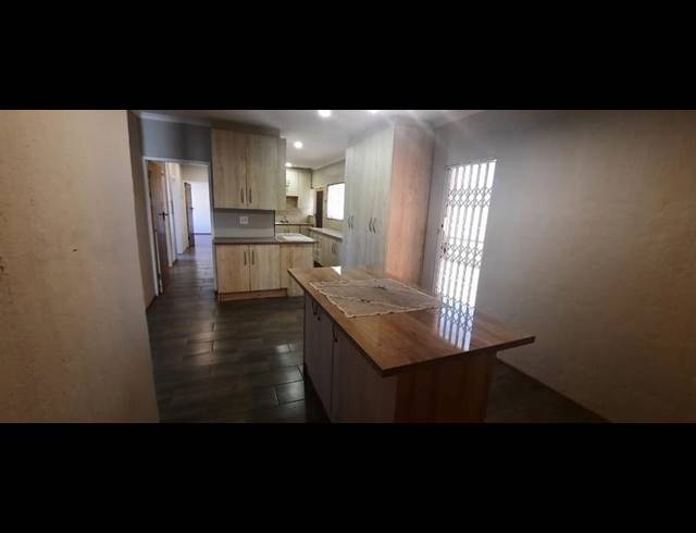 3 BEDROOM PROPERTY TO RENT IN PIERRE VAN RYNEVELD